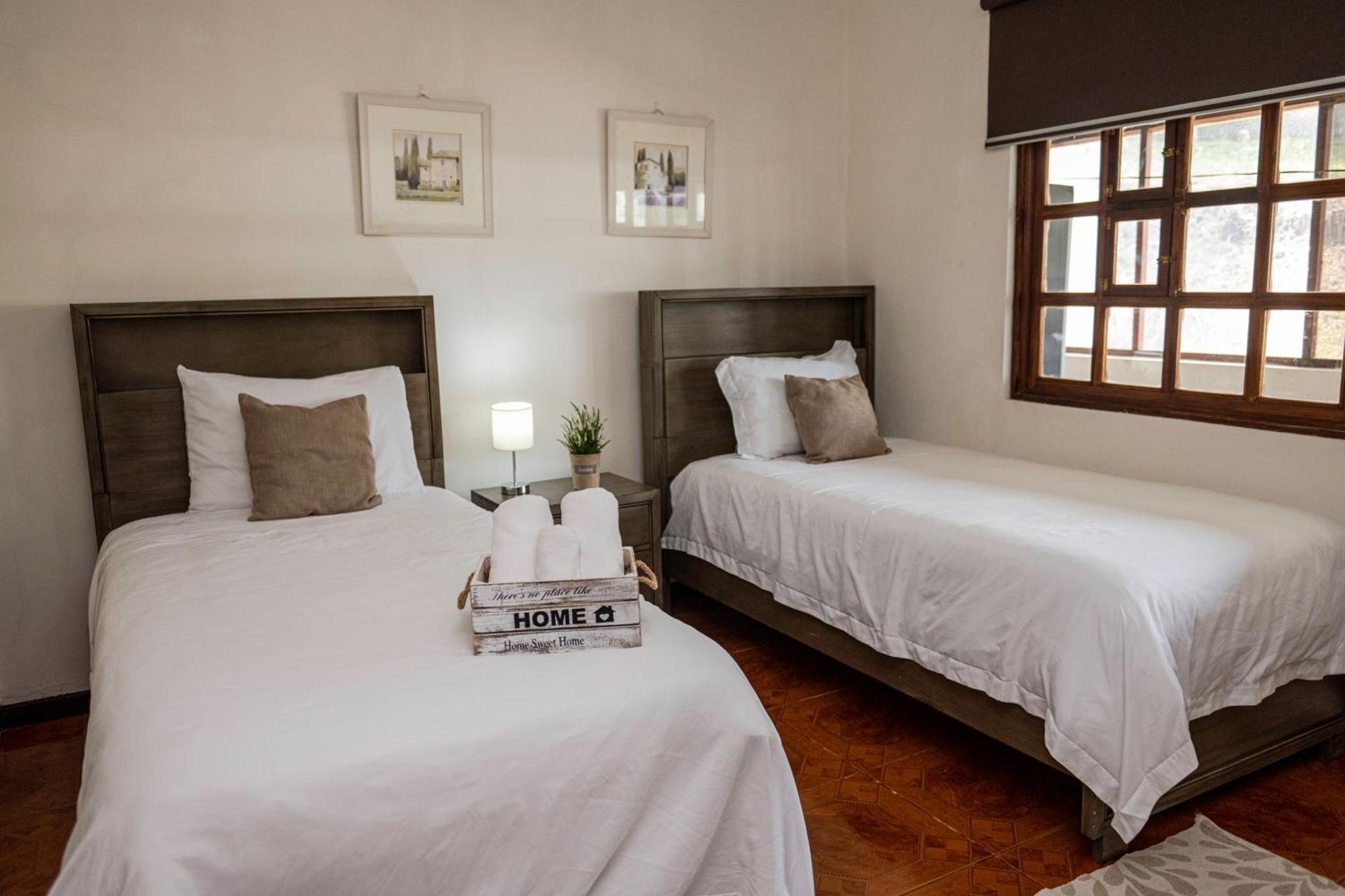 Country House, Cozy Fireplace And An Amazing View Cartago Eksteriør billede