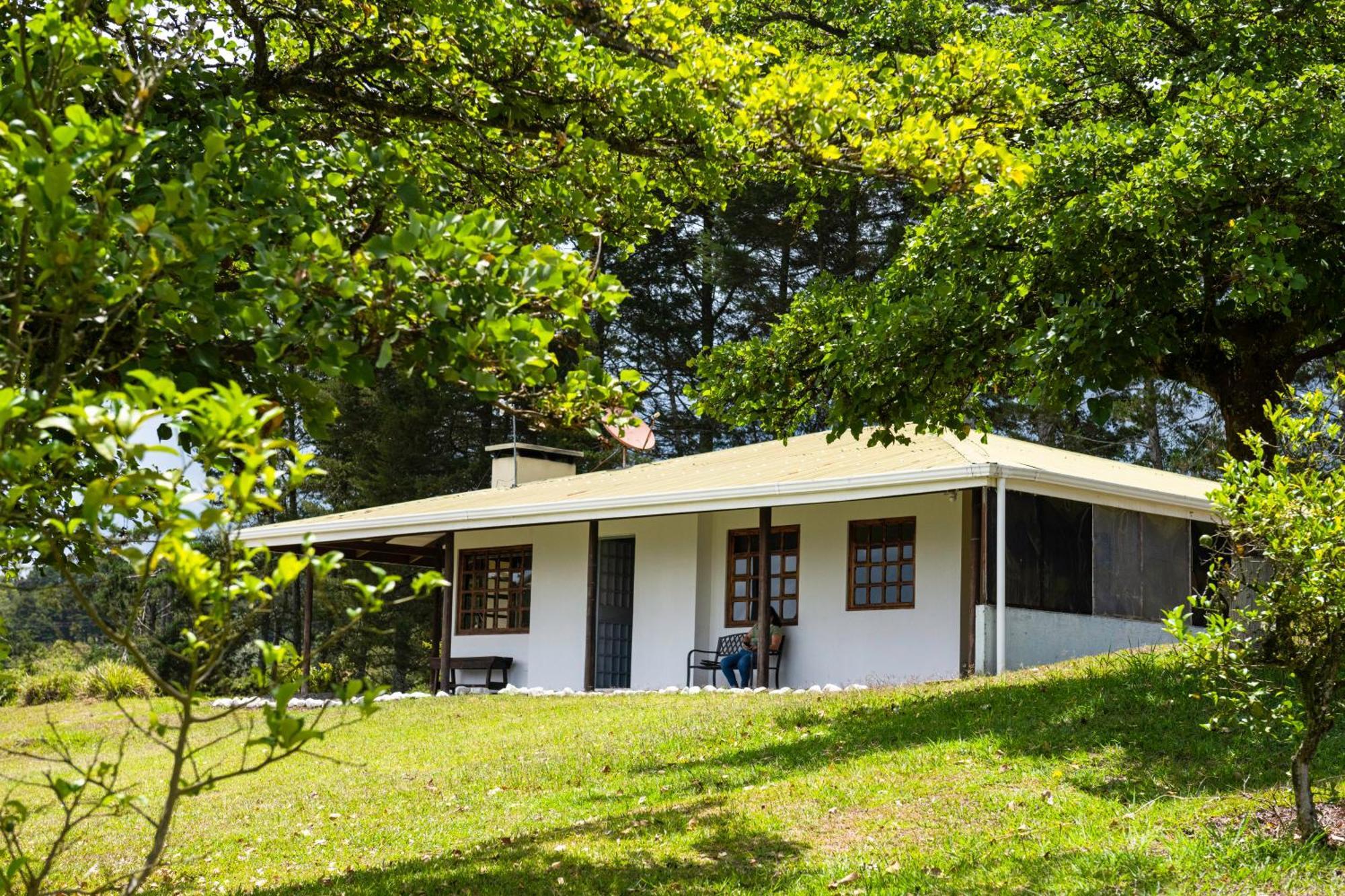 Country House, Cozy Fireplace And An Amazing View Cartago Eksteriør billede